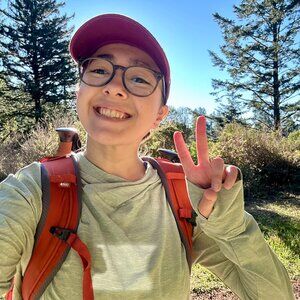 Meet your Posher, Maya